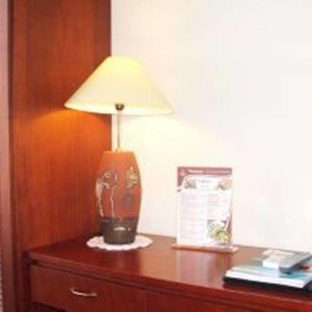 Tùng An Hotel Hanoï Extérieur photo