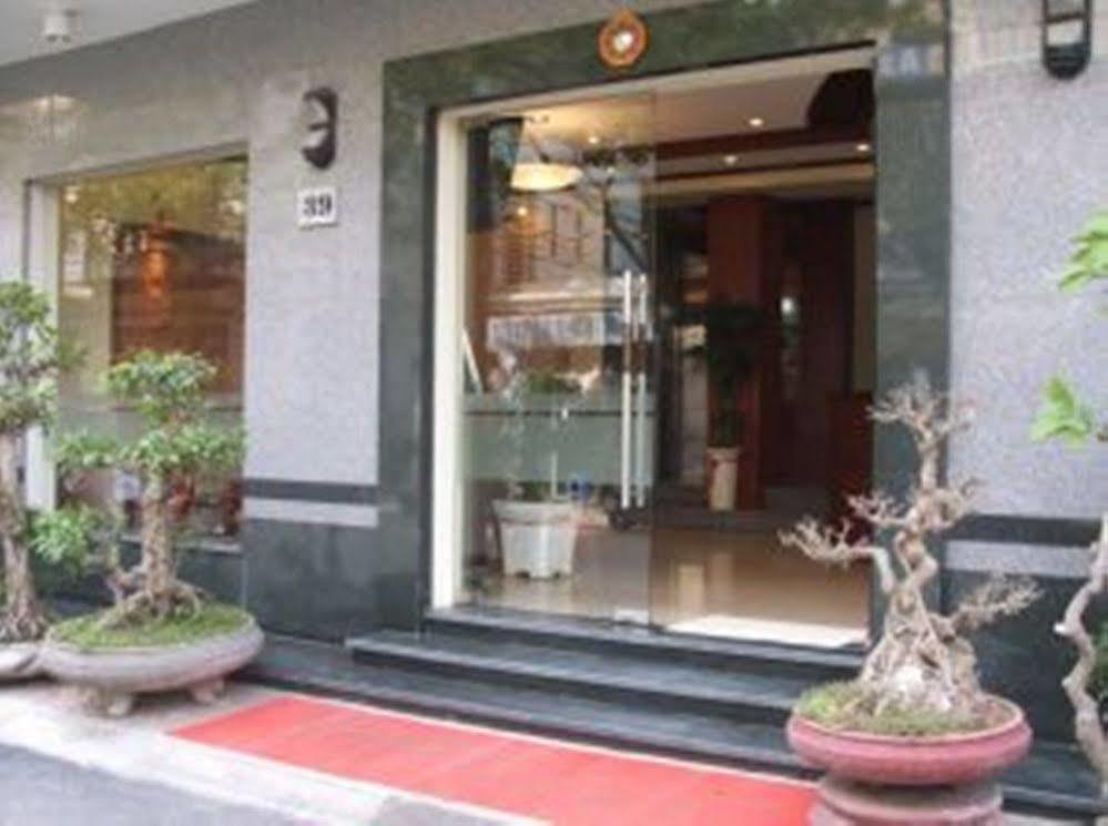 Tùng An Hotel Hanoï Extérieur photo