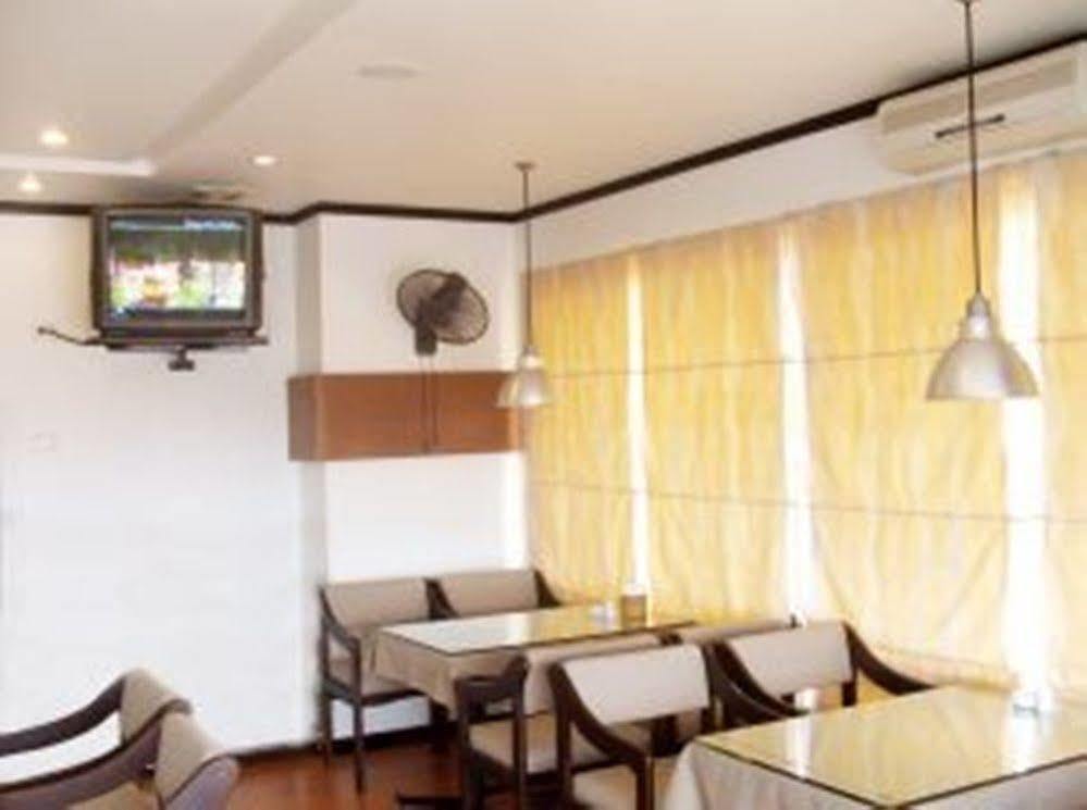 Tùng An Hotel Hanoï Extérieur photo